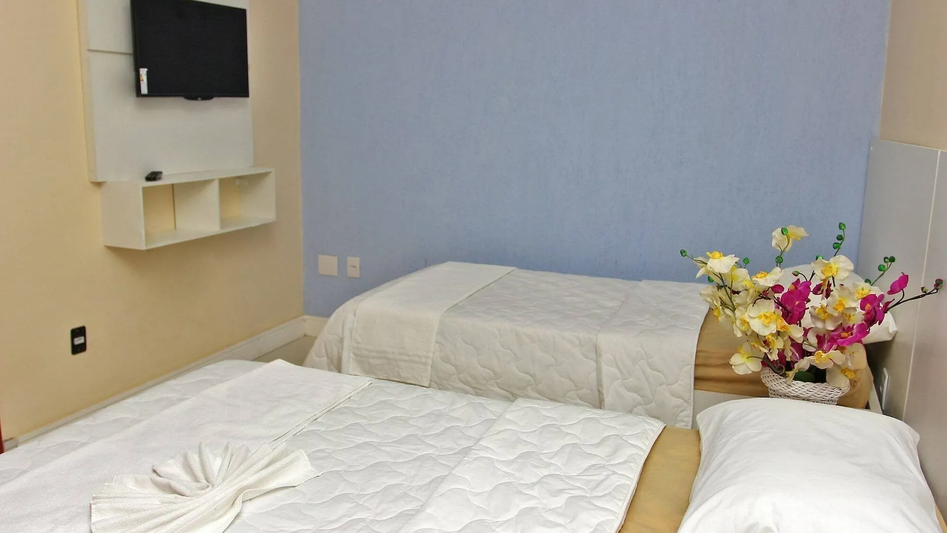Mdj Pousada Cabo Frio Inn